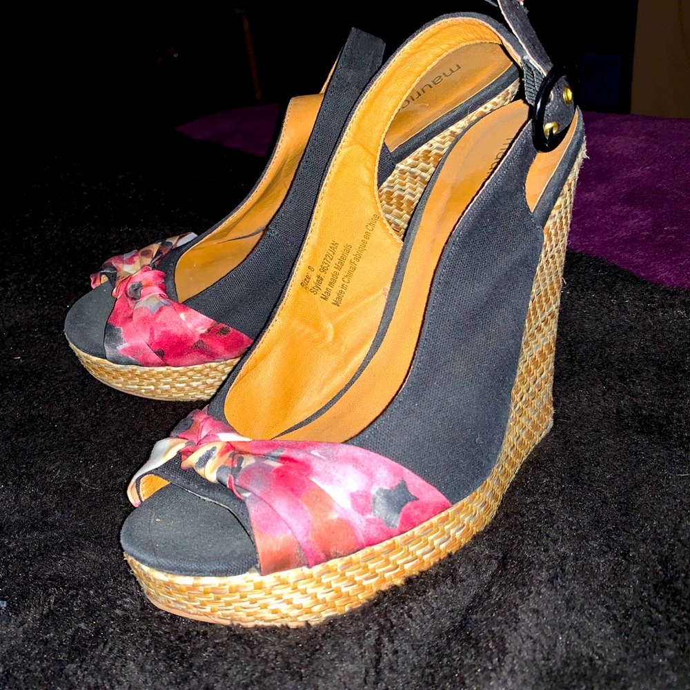 Cute wedges I like them kinda make you feel sexy!!